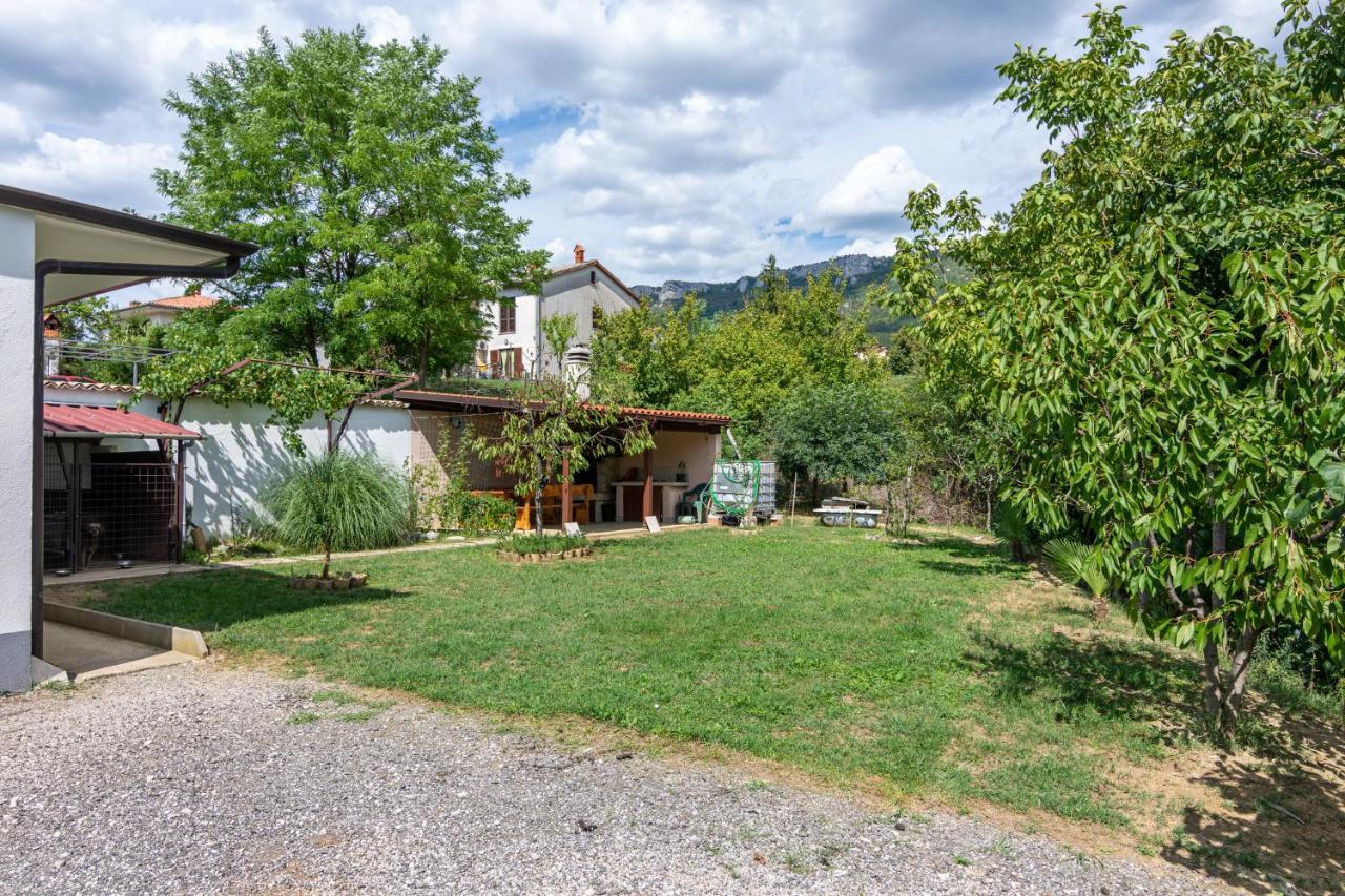 Apartment Buzet 17562A Exteriör bild